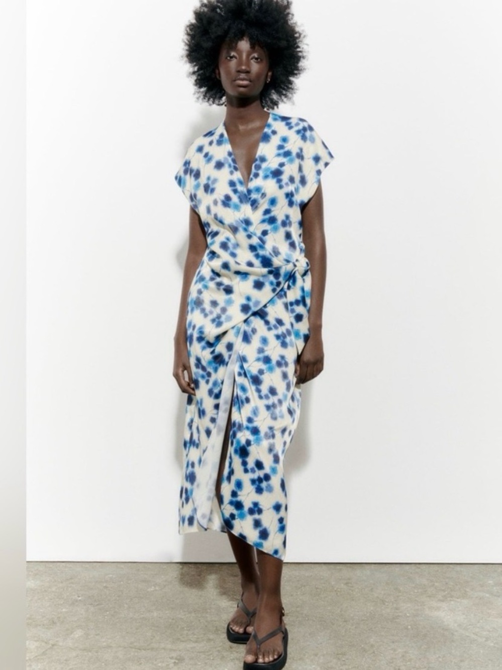 Zara Floral Wrap Midi Dress in Blue & White Size Large NWT